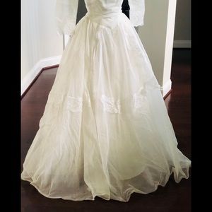 Vintage Wedding Dress